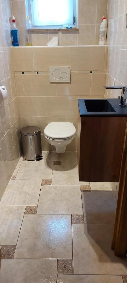 Nazareth Logement Un Magnifique Logement De Vacances Bastogne Bagian luar foto