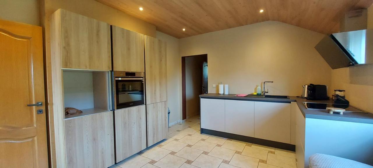 Nazareth Logement Un Magnifique Logement De Vacances Bastogne Bagian luar foto
