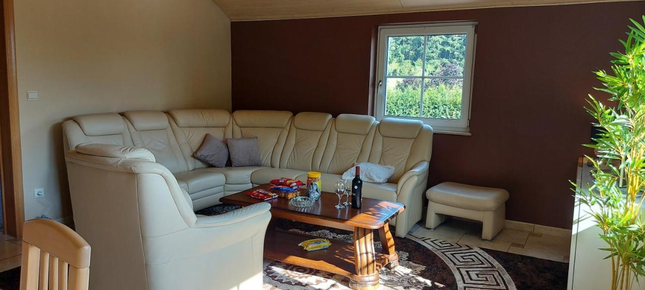 Nazareth Logement Un Magnifique Logement De Vacances Bastogne Bagian luar foto