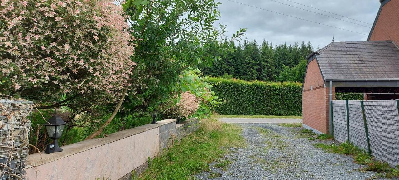 Nazareth Logement Un Magnifique Logement De Vacances Bastogne Bagian luar foto