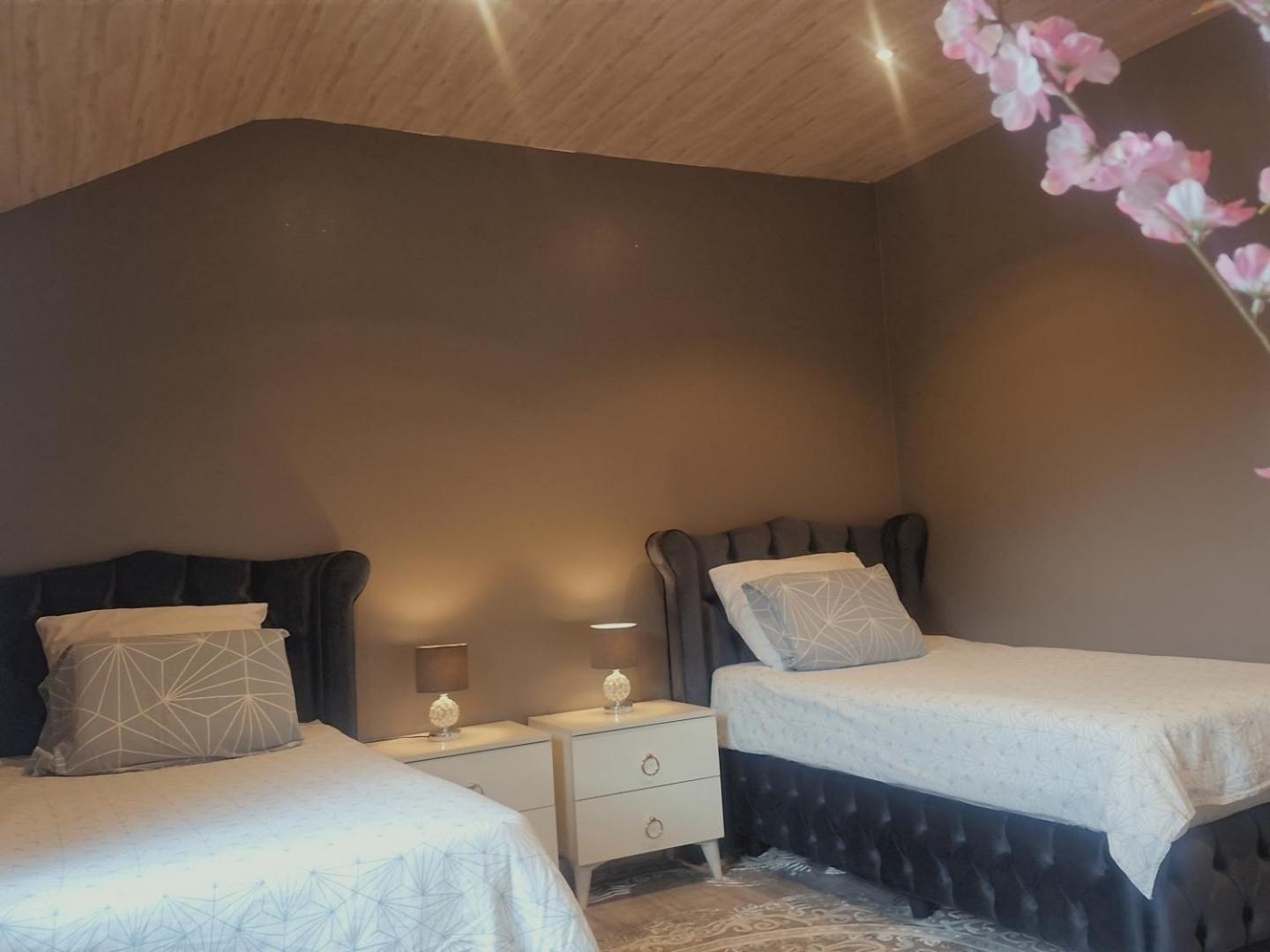 Nazareth Logement Un Magnifique Logement De Vacances Bastogne Bagian luar foto