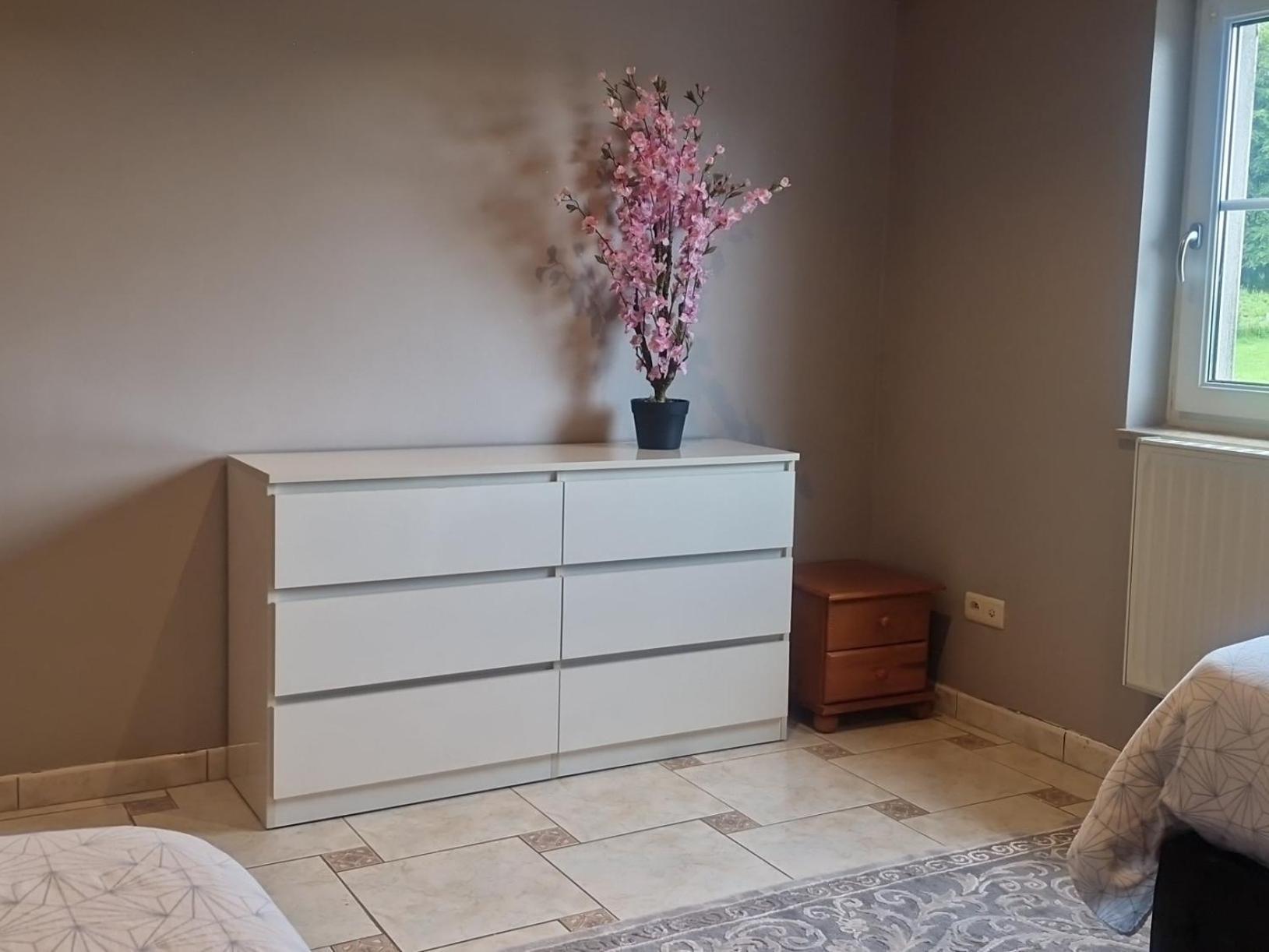 Nazareth Logement Un Magnifique Logement De Vacances Bastogne Bagian luar foto